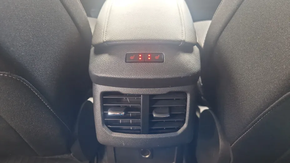 FORD Mondeo Mondeo 2.0 Hybrid Titanium