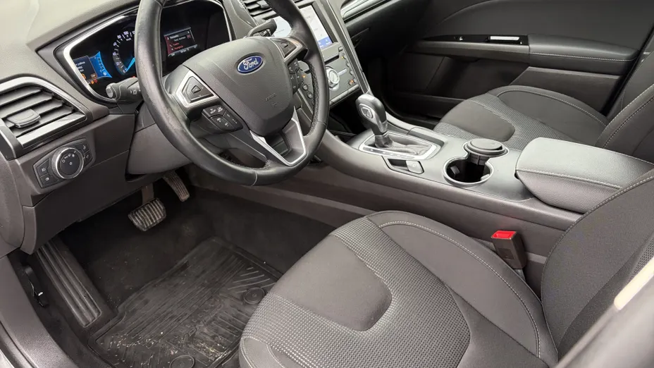 FORD Mondeo Mondeo 2.0 Hybrid Titanium