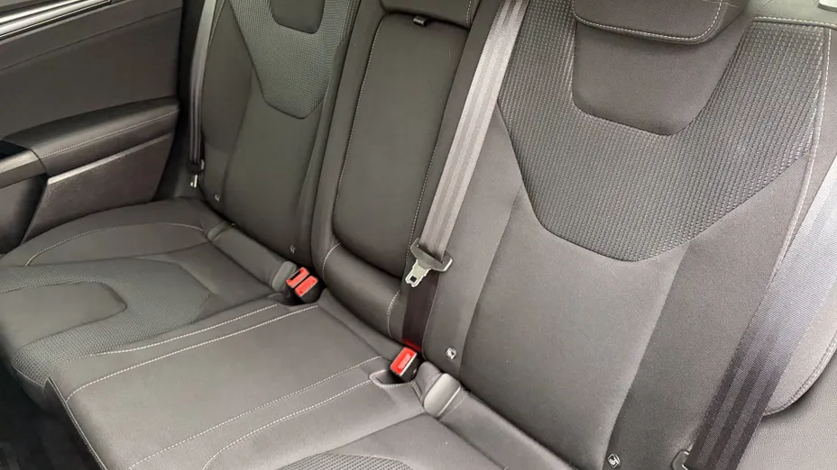 FORD Mondeo Mondeo 2.0 Hybrid Titanium