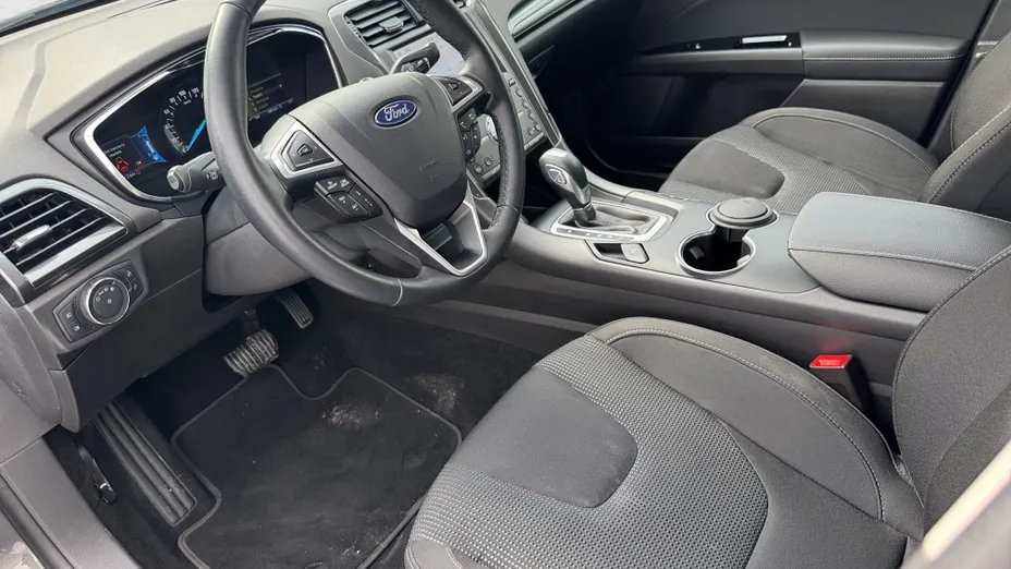 FORD Mondeo Mondeo 2.0 Hybrid Titanium