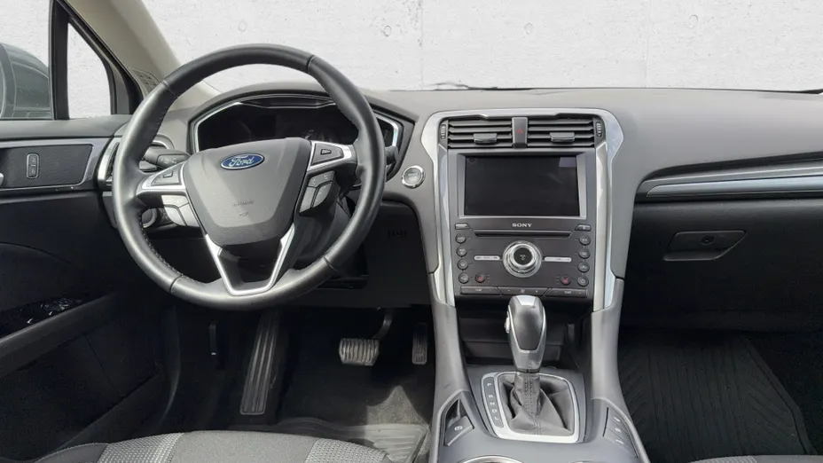 FORD Mondeo Mondeo 2.0 Hybrid Titanium