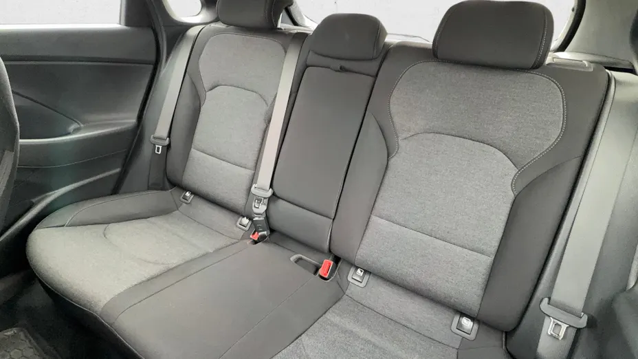 HYUNDAI i30 i30 1.5 DPI Smart