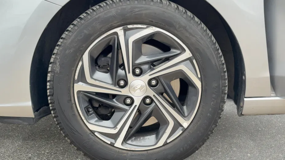 HYUNDAI i30 i30 1.5 DPI Smart