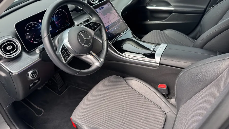 MERCEDES-BENZ C Klasa C 220 d mHEV 4-Matic Avantgarde