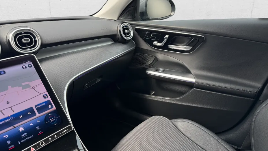 MERCEDES-BENZ C Klasa C 220 d mHEV 4-Matic Avantgarde