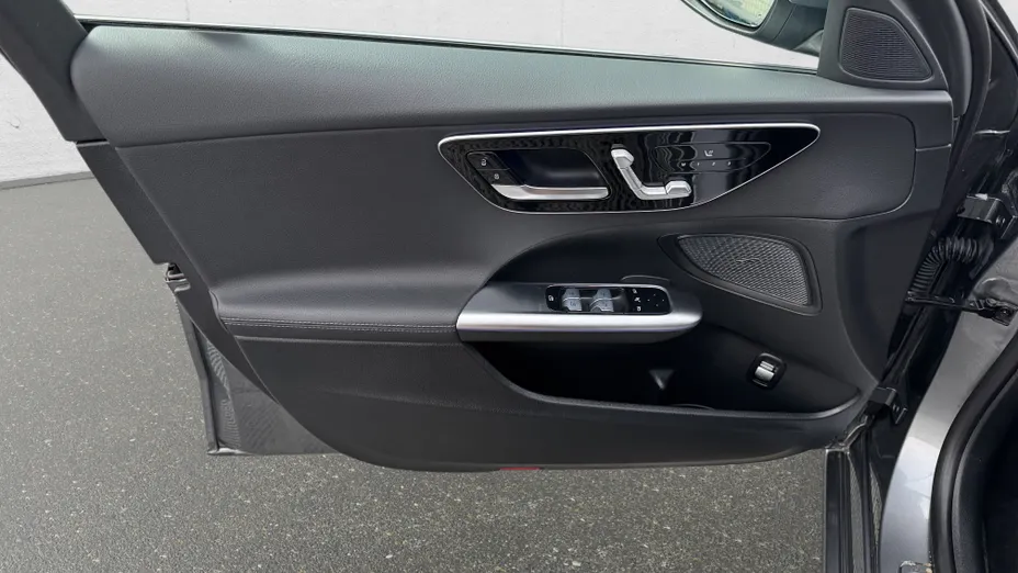 MERCEDES-BENZ C Klasa C 220 d mHEV 4-Matic Avantgarde