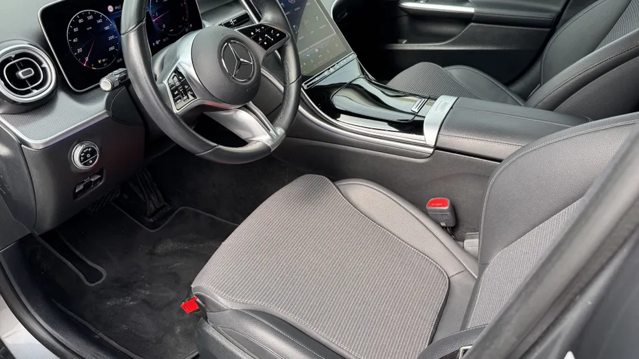 MERCEDES-BENZ C Klasa C 220 d mHEV 4-Matic Avantgarde