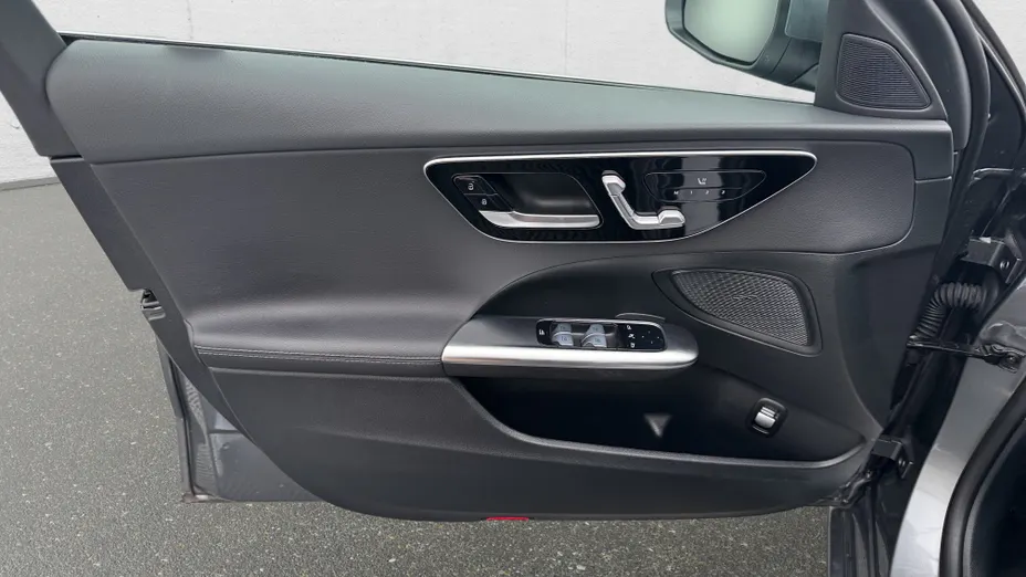 MERCEDES-BENZ C Klasa C 220 d mHEV 4-Matic Avantgarde