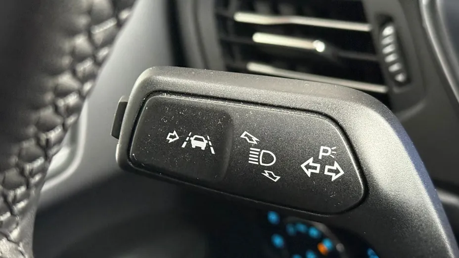 FORD Focus Focus 1.0 EcoBoost mHEV Titanium X