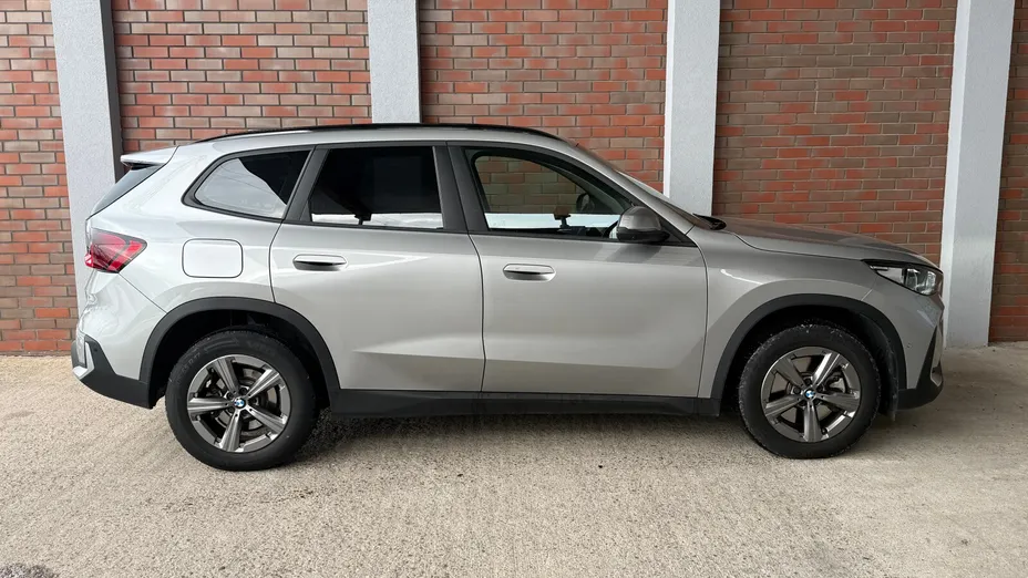 BMW X1 X1 xDrive23i mHEV aut