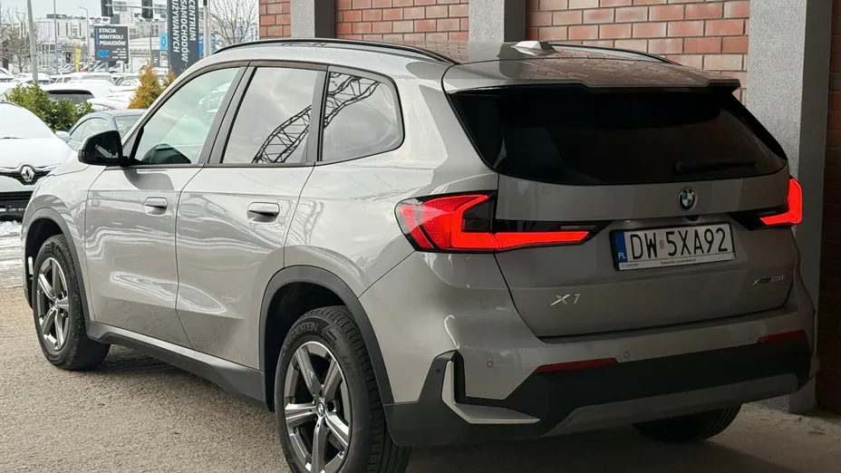BMW X1 X1 xDrive23i mHEV aut
