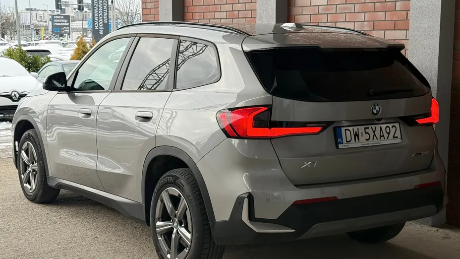 BMW X1 X1 xDrive23i mHEV aut