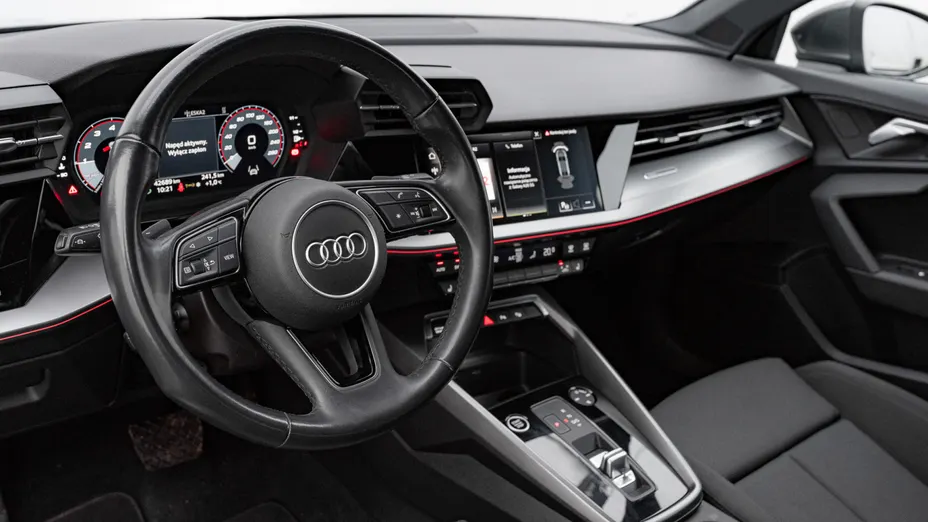 AUDI A3 A3 35 TFSI mHEV S Line S tronic