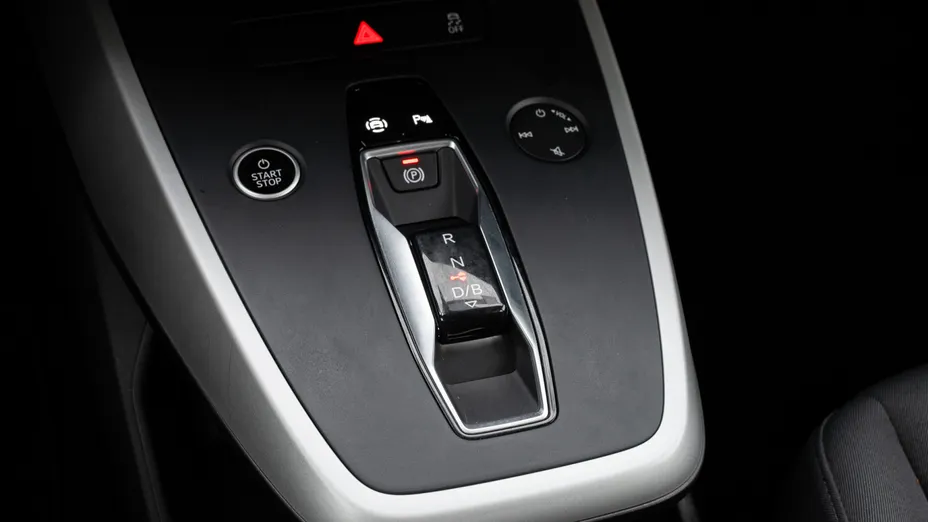 AUDI Q4 Q4 e-tron 40 77kWh Advanced