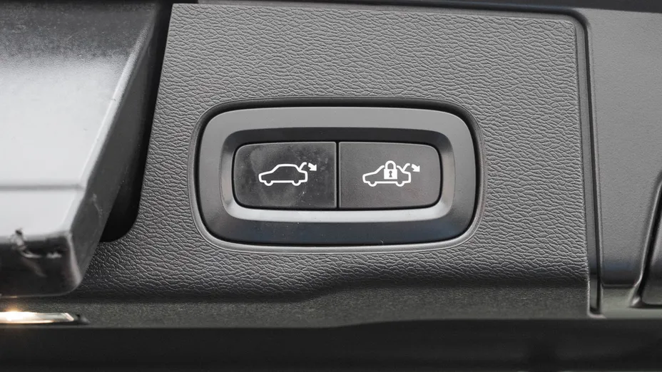 VOLVO XC60 XC60 B4 B Inscription aut