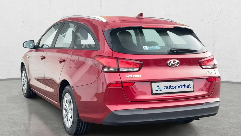 HYUNDAI i30 i30 1.5 DPI Classic +