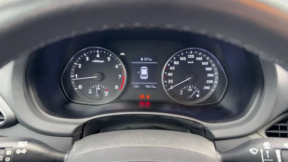 HYUNDAI i30 i30 1.5 DPI Classic +