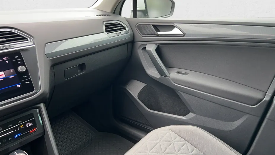VOLKSWAGEN Tiguan Tiguan 2.0 TDI SCR 4Mot. Life DSG