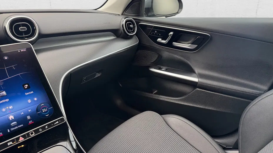 MERCEDES-BENZ C Klasa C 220 d mHEV 4-Matic Avantgarde