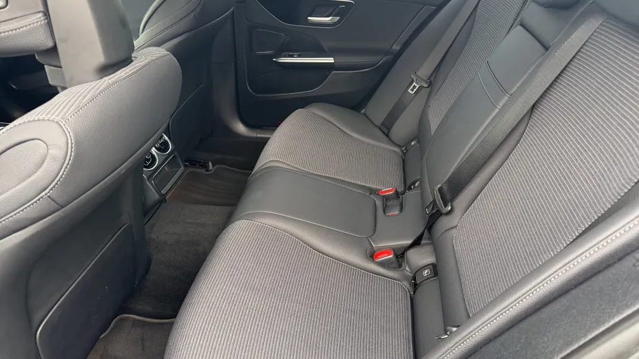 MERCEDES-BENZ C Klasa C 220 d mHEV 4-Matic Avantgarde
