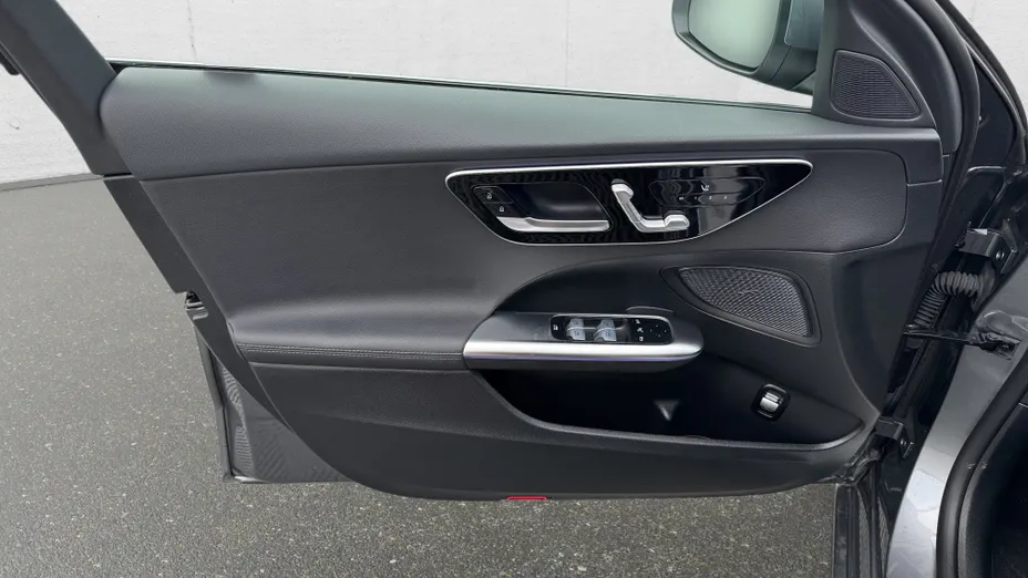 MERCEDES-BENZ C Klasa C 220 d mHEV 4-Matic Avantgarde