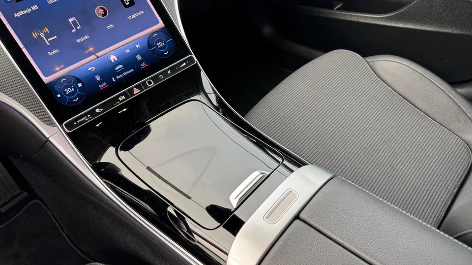 MERCEDES-BENZ C Klasa C 220 d mHEV 4-Matic Avantgarde