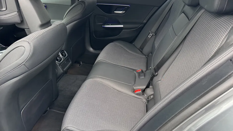 MERCEDES-BENZ C Klasa C 220 d mHEV 4-Matic Avantgarde