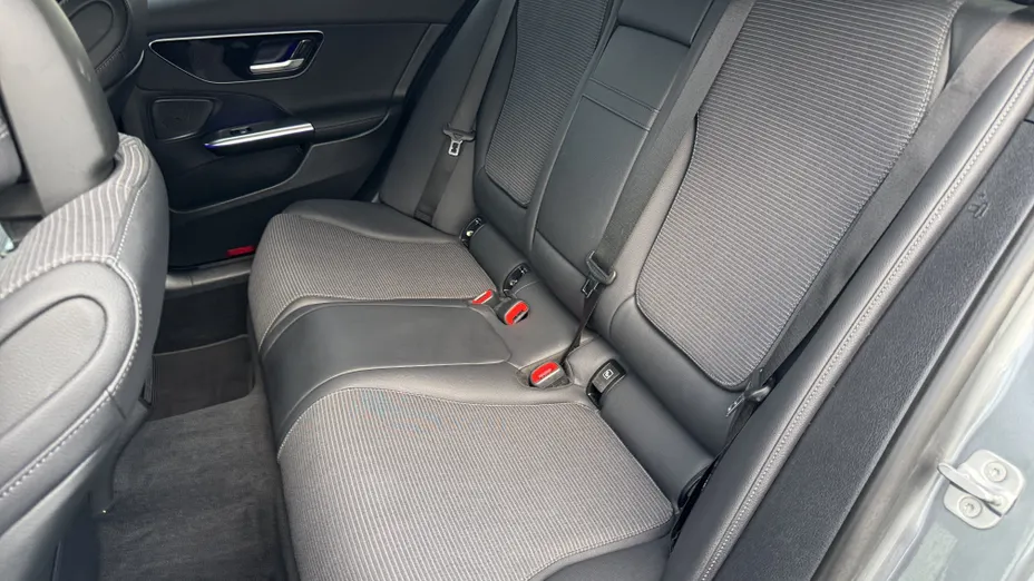 MERCEDES-BENZ C Klasa C 220 d mHEV 4-Matic Avantgarde