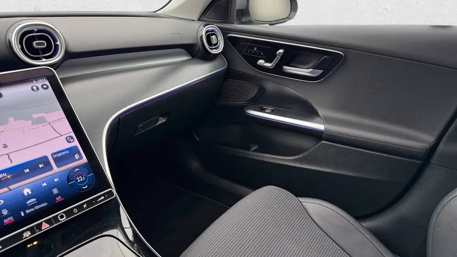 MERCEDES-BENZ C Klasa C 220 d mHEV 4-Matic Avantgarde
