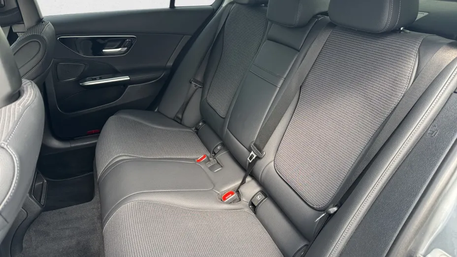 MERCEDES-BENZ C Klasa C 220 d mHEV 4-Matic Avantgarde
