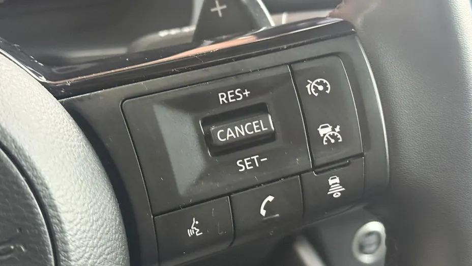 NISSAN Qashqai Qashqai 1.3 DIG-T mHEV N-Connecta Xtronic