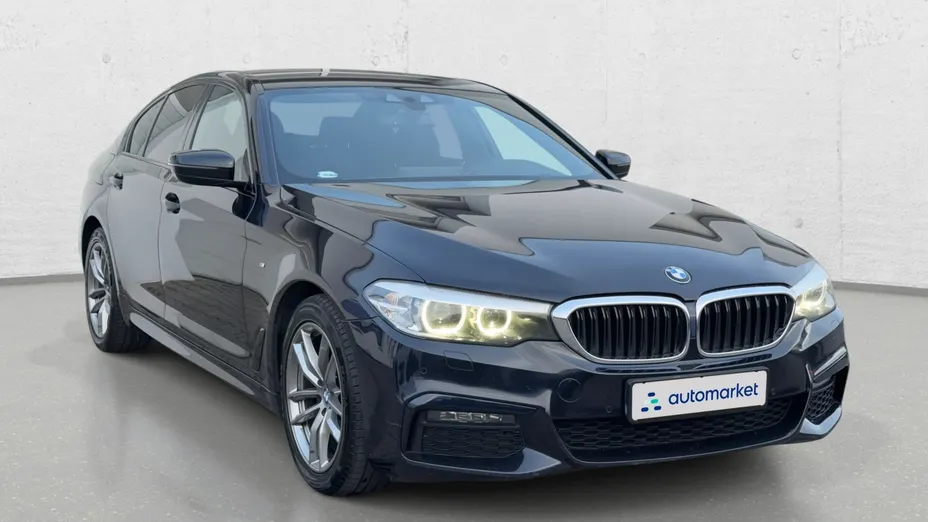 BMW Seria 5 520d xDrive M Sport sport-aut