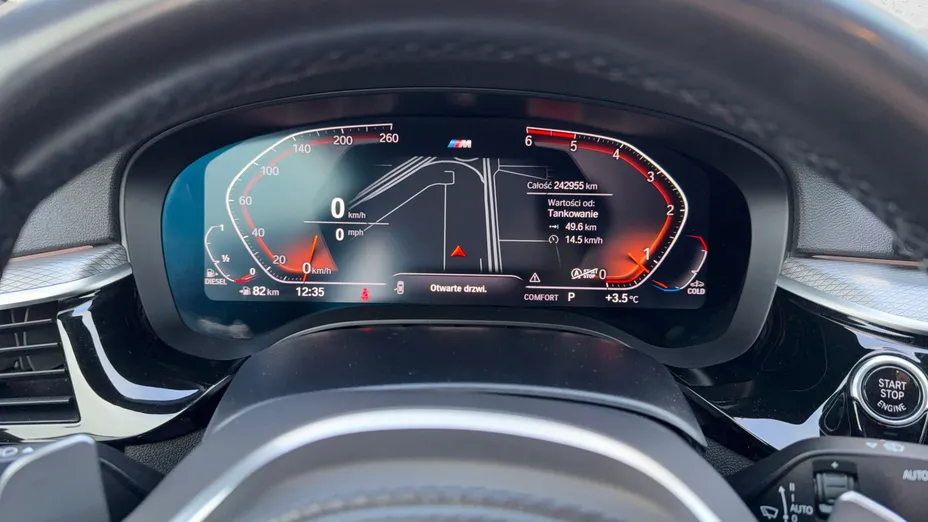 BMW Seria 5 520d xDrive M Sport sport-aut