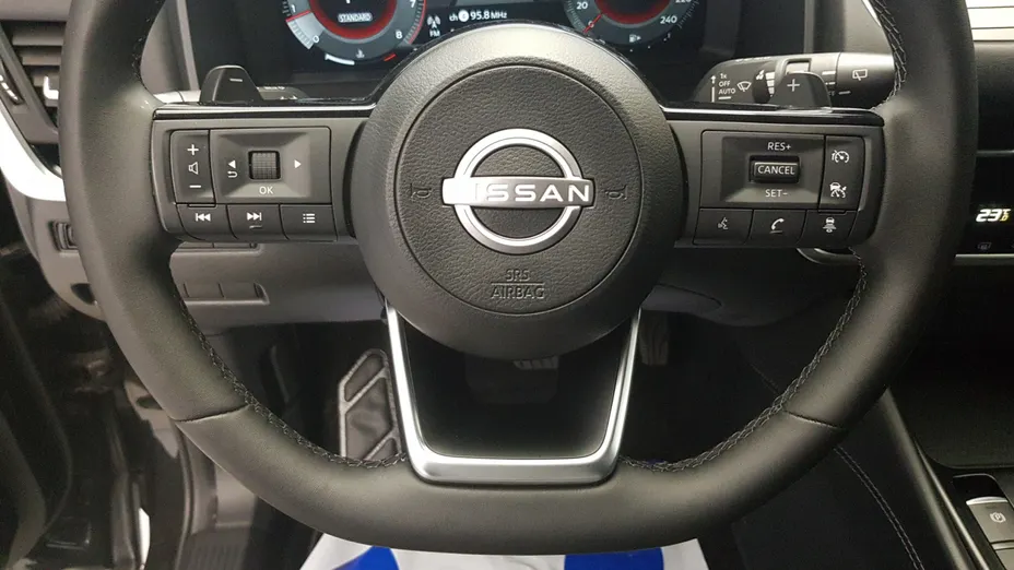 NISSAN Qashqai Qashqai 1.3 DIG-T mHEV N-Connecta