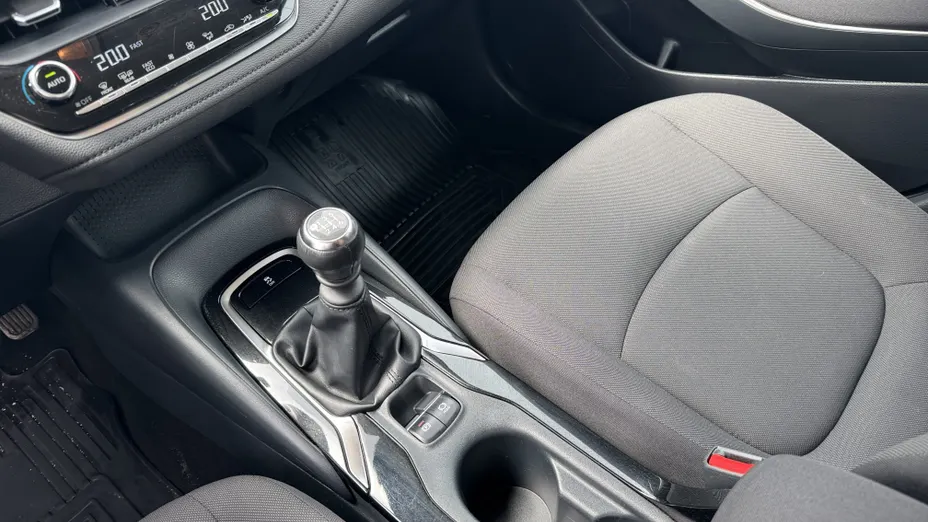TOYOTA Corolla Corolla 1.5 Comfort