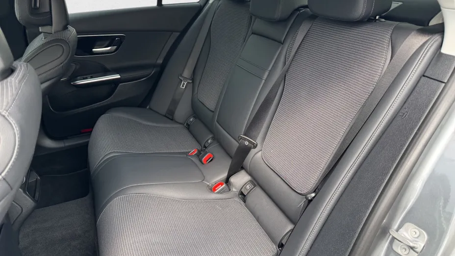 MERCEDES-BENZ C Klasa C 220 d mHEV 4-Matic Avantgarde