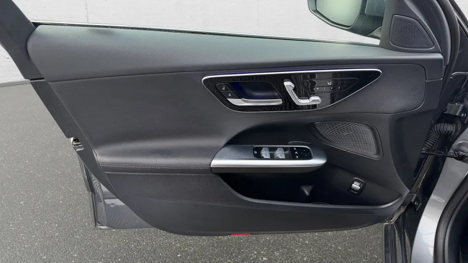 MERCEDES-BENZ C Klasa C 220 d mHEV 4-Matic Avantgarde
