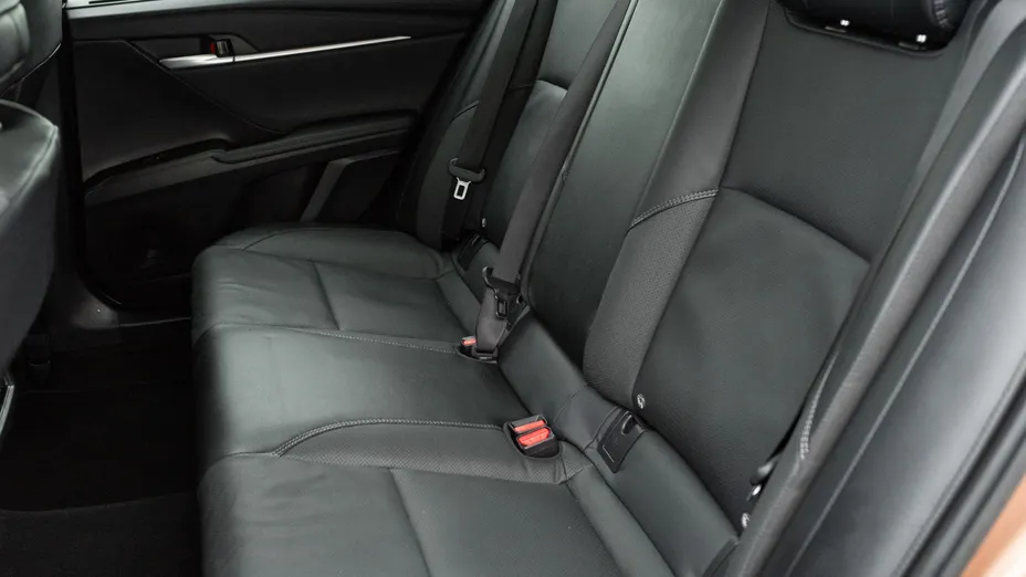 TOYOTA Camry Camry 2.5 Hybrid Dynamic Force Executive e-CVT