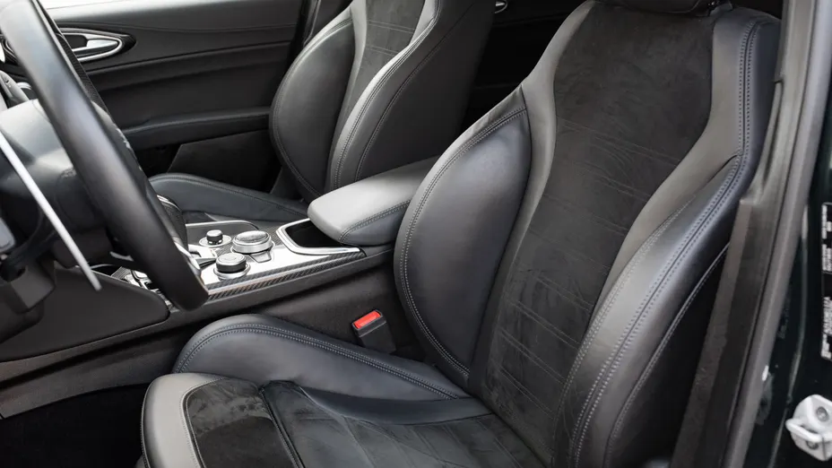 ALFA ROMEO Giulia Giulia 2.0 Turbo Veloce TI Q4 aut