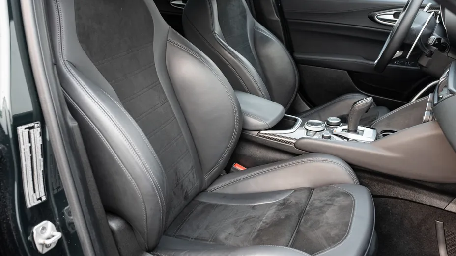 ALFA ROMEO Giulia Giulia 2.0 Turbo Veloce TI Q4 aut