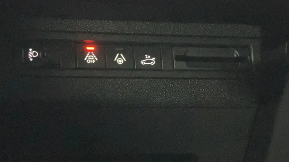 PEUGEOT 3008 3008 1.2 PureTech Allure Pack S&S EAT8