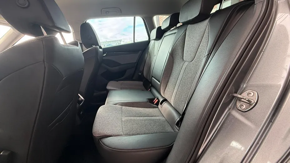 SKODA Octavia Octavia 2.0 TDI Selection DSG