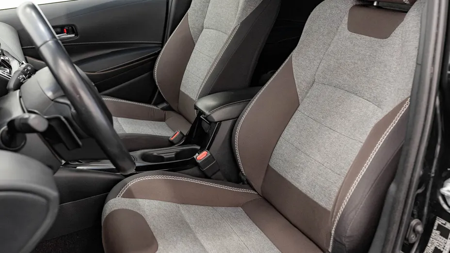 TOYOTA Corolla Corolla 2.0 Hybrid Trek