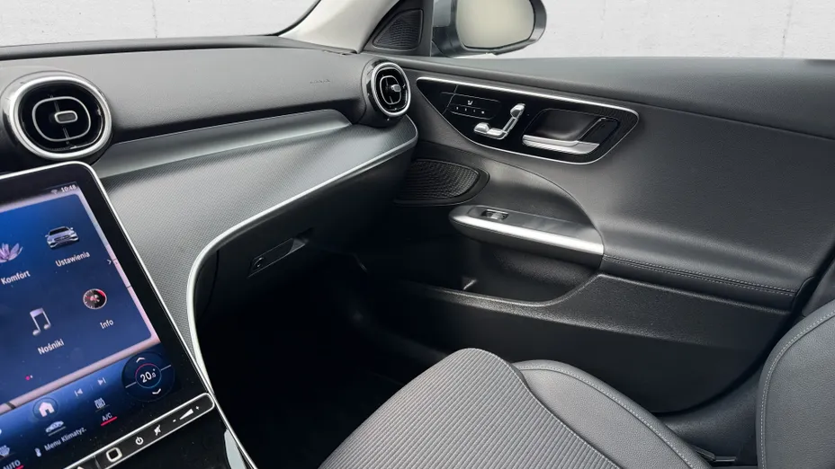 MERCEDES-BENZ C Klasa C 220 d mHEV 4-Matic Avantgarde