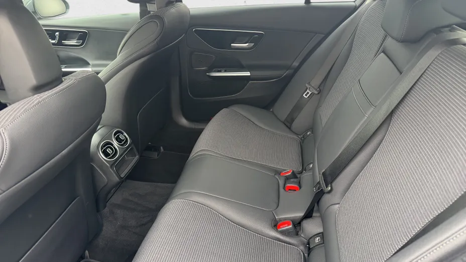 MERCEDES-BENZ C Klasa C 220 d mHEV 4-Matic Avantgarde