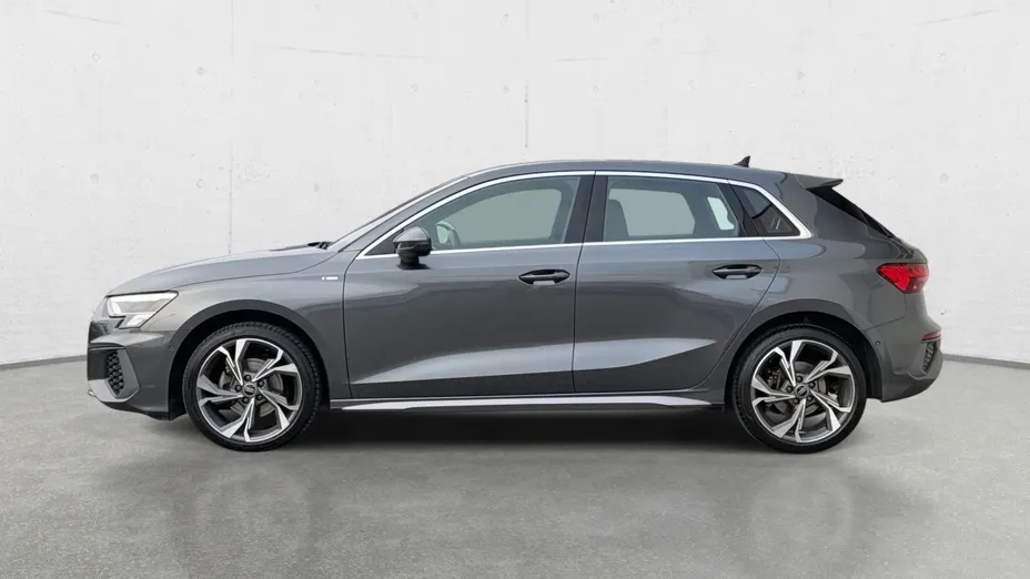 AUDI A3 A3 35 TFSI mHEV S Line S tronic