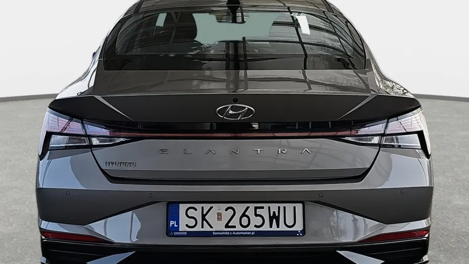 HYUNDAI Elantra Elantra 1.6 Executive CVT