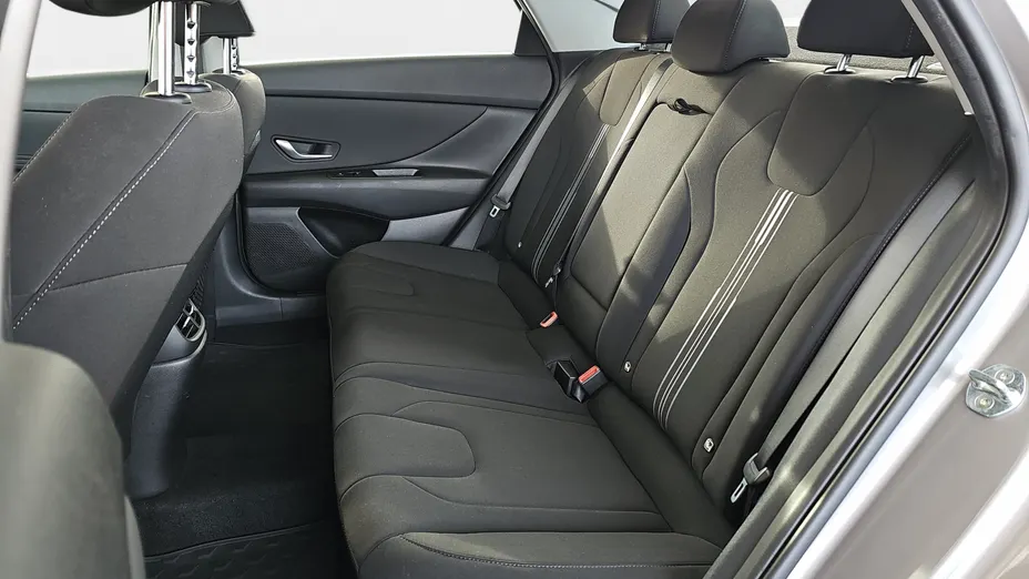 HYUNDAI Elantra Elantra 1.6 Executive CVT