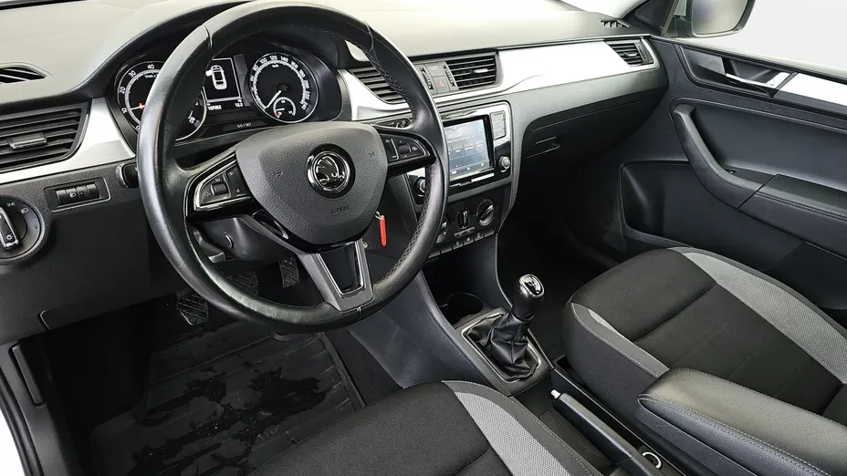 SKODA Rapid Rapid Spb. 1.0 TSI Ambition