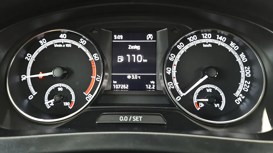 SKODA Rapid Rapid Spb. 1.0 TSI Ambition